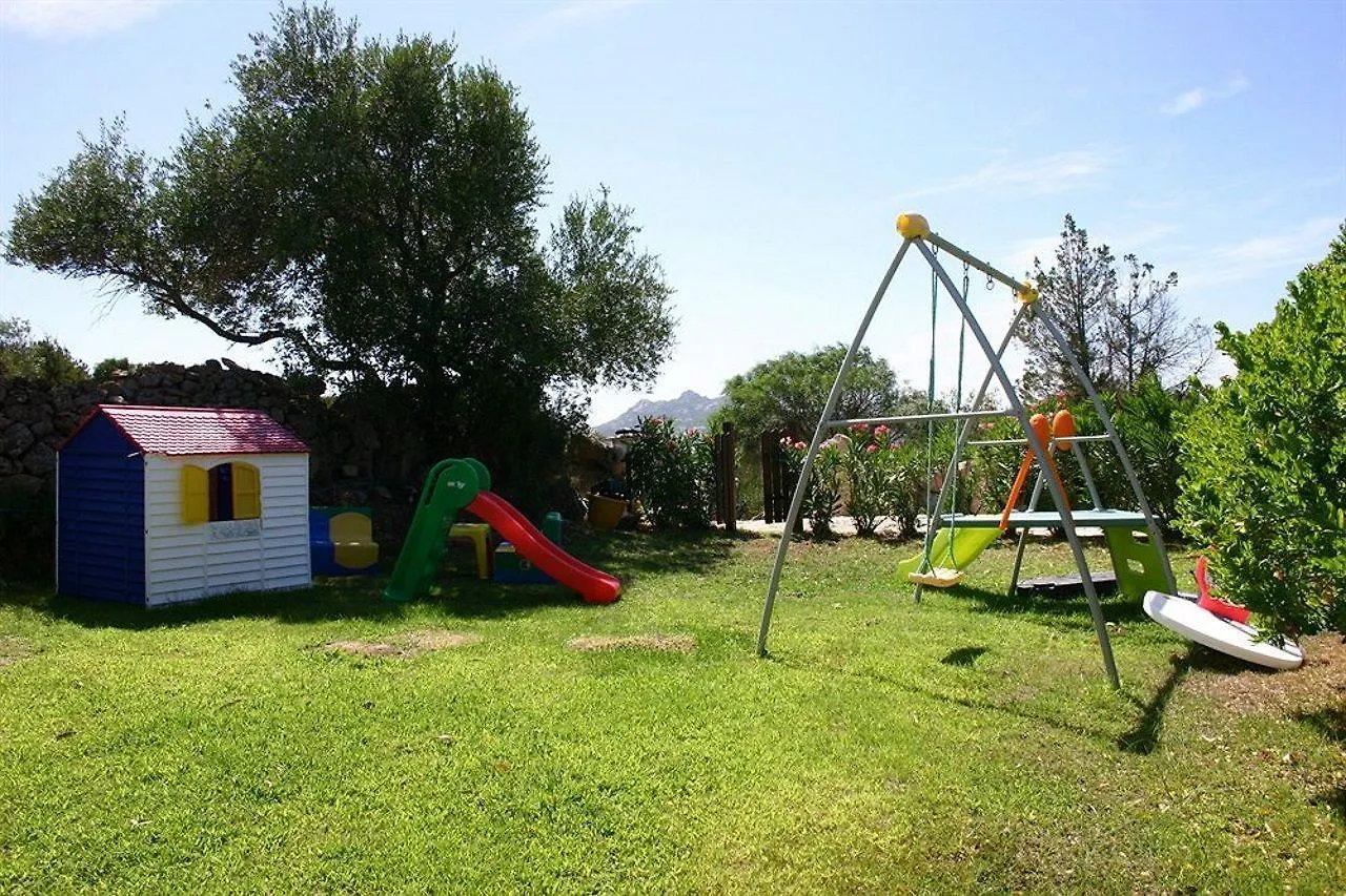 Hotel Li Graniti Baja Sardinia