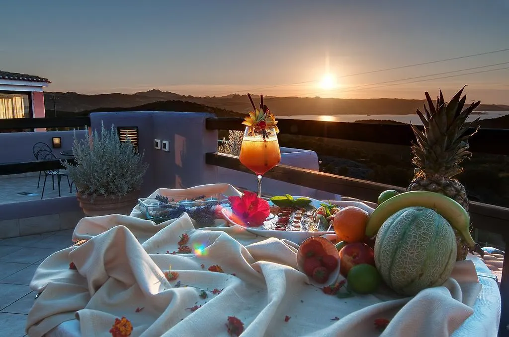 Hotel Li Graniti Baja Sardinia
