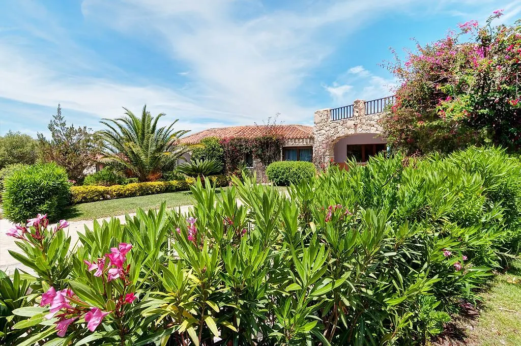 Hotel Li Graniti Baja Sardinia Italy