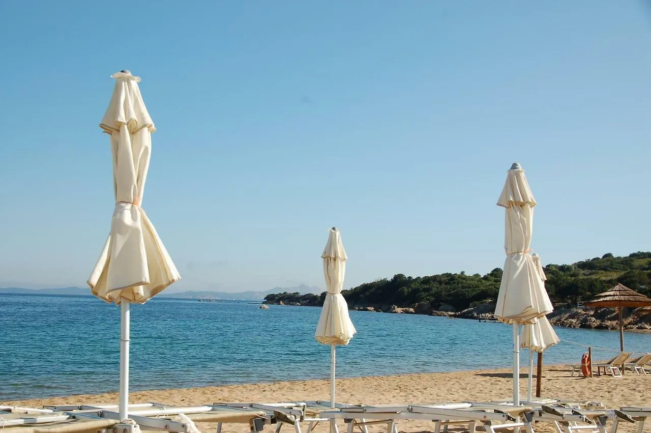Hotel Li Graniti Baja Sardinia
