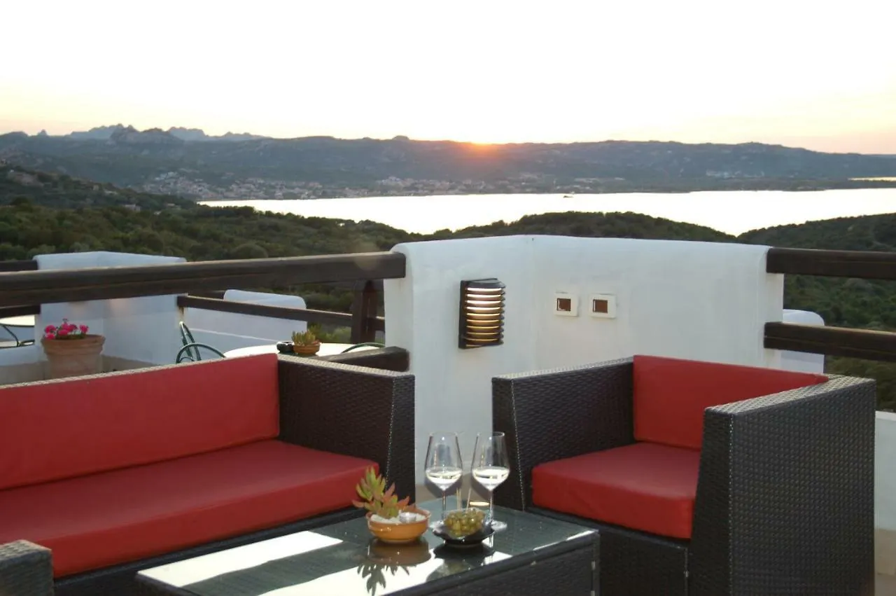 Hotel Li Graniti Baja Sardinia